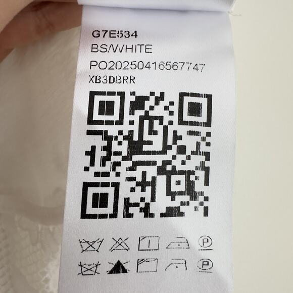 Rich Radi Q's Top Womens Large White Lace Embroidered Tank Vest Boho Elegant - Picture 12 of 16